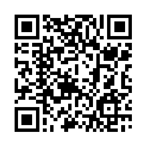 高处的士兵则已经盯好了人堆里的重要目标二维码生成