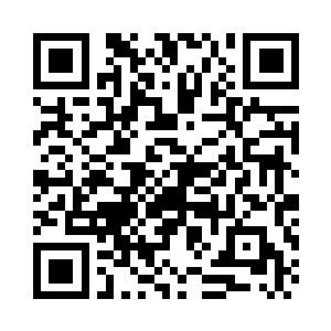 高扬他们的目光就被吸引在了地上二维码生成