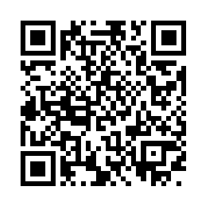 高挑的双眉和圆睁的眼睛缓缓的回落了下来二维码生成