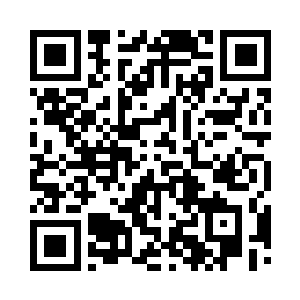 魏东明和魏柏年在楼上看着越野车冲出街道二维码生成