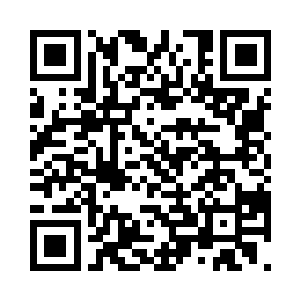 魔宫老宫主当初确实有留了块玉佩给她二维码生成