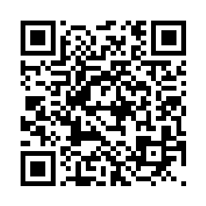 鸠山由纪夫狠狠把电话扔在办公桌上二维码生成