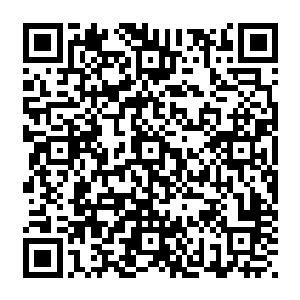 黄启才和他手下一帮技术工入已经把购买其优先购买股权的资金交到了洼崮镇工业公司二维码生成