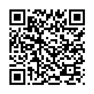 黄埔无恨那张本就褶皱不堪的脸上二维码生成