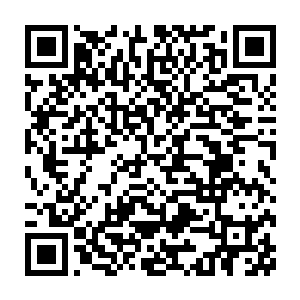 黑洞平台那边有个很不错的小伙子负责一帮人24小时盯着那个家伙二维码生成