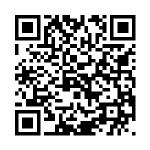 黑色的小甲虫在在张铁的头顶上飞绕着二维码生成