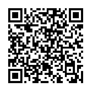 黑衣中年男子的心中已经事情恐怕并没有这么顺利二维码生成