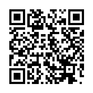 黑袍男子在当年不曾被当铺主人强行带走之后二维码生成