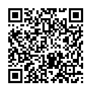 黑铁之堡内的这些人都是来自威夷次大陆的普通人二维码生成