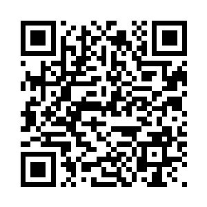 黑龙庞大的身躯几乎和大地融为一体二维码生成