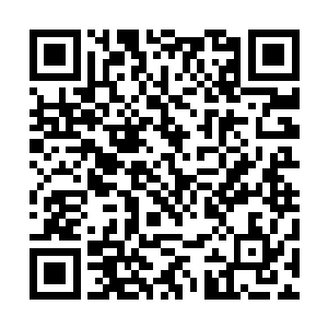 齐一铭这边听了满意的对着贝海作了个一初都OK的手势二维码生成