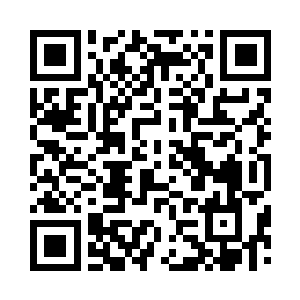 齐修远在有能力之后就在京城里安排了人手二维码生成