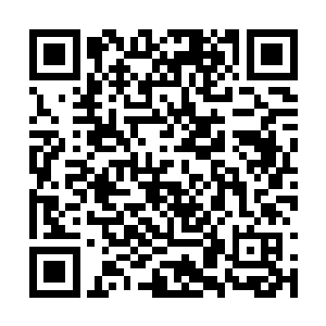 齐威留下齐一峰在彤辉大酒店守候欧阳志远的到来二维码生成