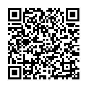 齐正鸿的指挥部设在哈尔滨外三十公里处的一道山坡上二维码生成