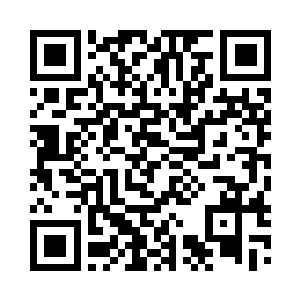 龙云心和谢安安纷纷向侯子涛所指的方向望去二维码生成