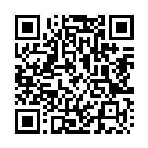 龙傲天和龙敖平龙傲示在身后满满的跟着二维码生成