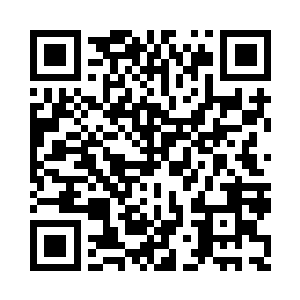 龙傲天注意到他偶尔提到了那三足巨鹰族二维码生成