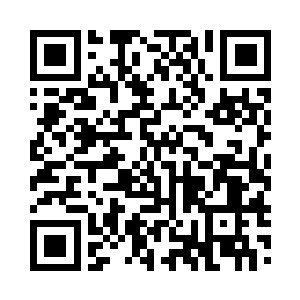 龙傲天的双手没有受到任何的阻隔就穿了过去二维码生成