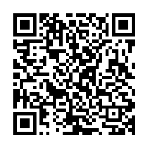 龙傲天看着那收入天碑之中的玄天大陆却又不由的皱了皱眉头二维码生成