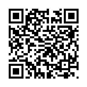 龙天漪也只能满脸疑惑的上去换了一条裤子二维码生成