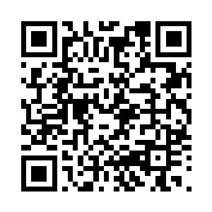 龙宝等人也是瞬间拿出了自己的武器二维码生成