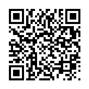 龙正午小声和林锐交谈了几分钟之后二维码生成