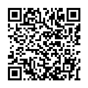 龙王庄的大街小巷就刷满了关于计划生育的标语二维码生成