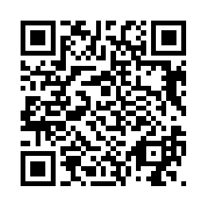 龙羽眼眸瞥着此刻满脸震惊的李下山二维码生成