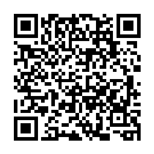 b组几位嗅觉敏锐的同事已经感觉到了究竟发生了什么二维码生成