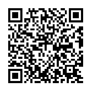 lulu已然哼着惬意的小情歌扭着圆润的翘臀走出了大门二维码生成